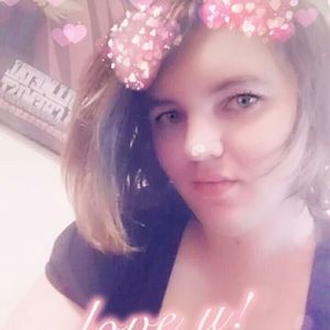 Meet your Posher, Carly